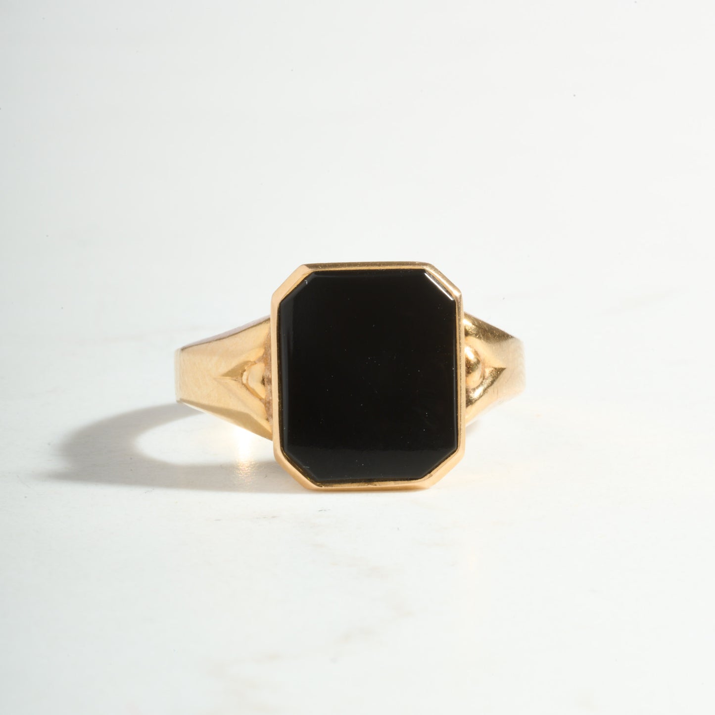 VINTAGE Onyx Signet Ring