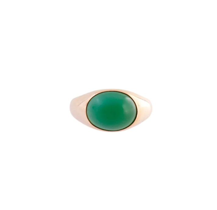 Ring with green gemstone